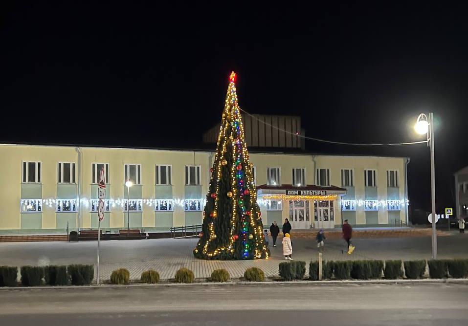 Поздравление Мотольского сельисполкома С НОВЫМ ГОДОМ И РОЖДЕСТВОМ ХРИСТОВЫМ