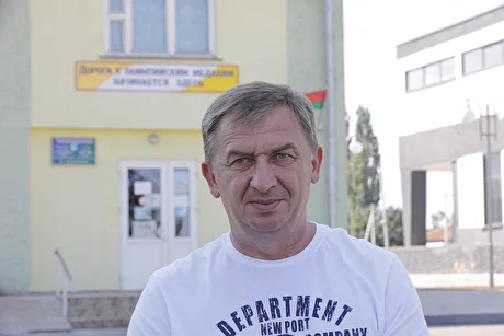 СЕРГЕЙ МАРЗАН. ДИРЕКТОР МОТОЛЬСКОЙ СДЮШОР